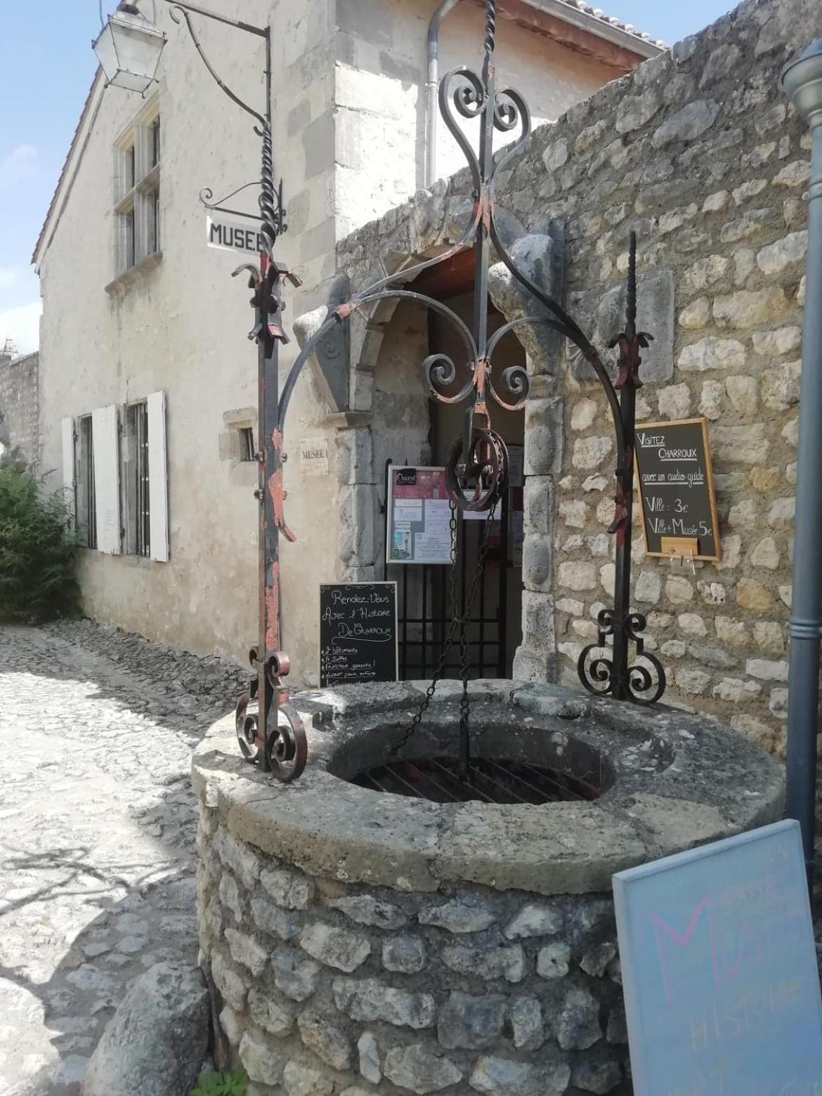 No.15 Chambre Dhote Charroux-d'Allier Exterior photo